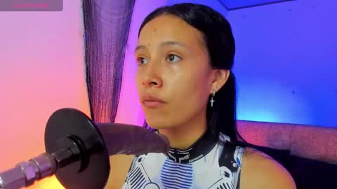 Alicee  online show from October 2025 10:16:02 AM