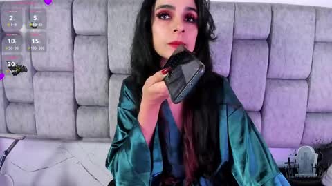 alicenoir_ online show from March 2025 03:34:01 PM