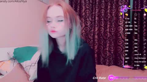 Alice online show from October 2025 04:10:01 AM