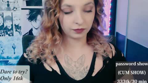 Snapshot of aliceriddle1 chatting on April 2026 06:05:02 PM aliceriddle1 online show from April 2026 06:05:02 PM