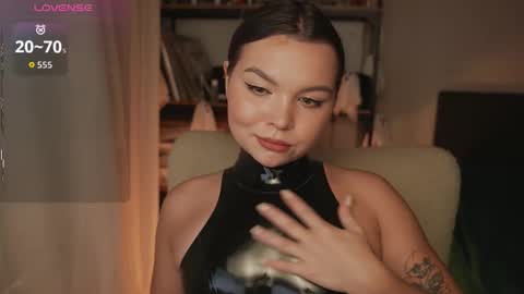 Alice online show from September 2025 03:30:02 AM