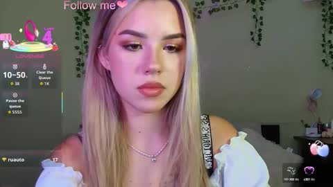 Sweet  Alice online show from September 2025 05:04:01 PM