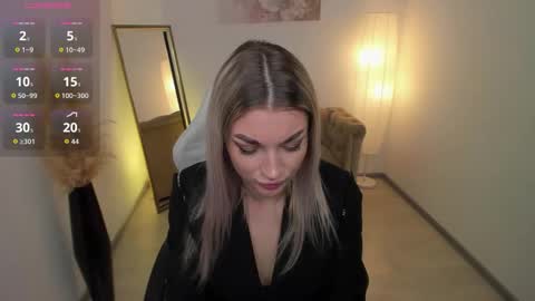 Snapshot of alicewooong chatting on October 2025 10:27:02 AM Alice online show from October 2025 10:27:02 AM