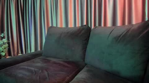 Snapshot of alicexsquirt chatting on December 2024 08:44:02 AM Alice online show from December 2024 08:44:02 AM