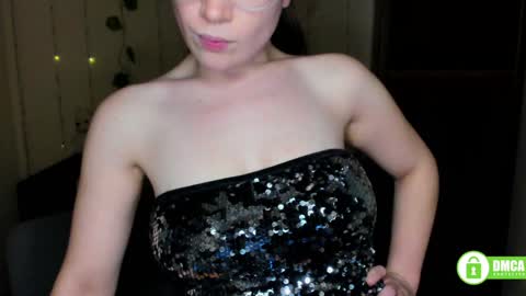 Alicia online show from February 2025 03:49:02 PM