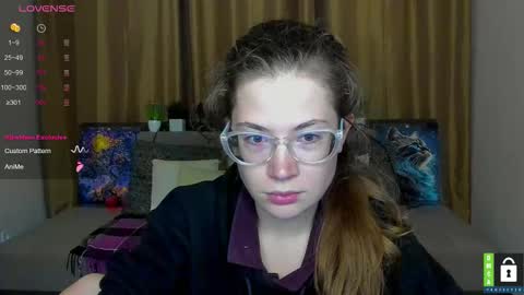 Alicia online show from October 2025 06:28:02 PM