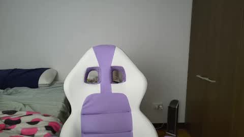 Alice online show from December 2024 10:43:02 PM