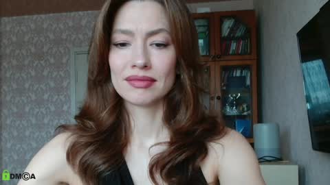 Snapshot of alicia_savory chatting on April 2026 04:10:02 AM Alicia online show from April 2026 04:10:02 AM