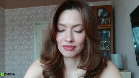 Snapshot of alicia_savory chatting on April 2026 04:46:01 AM Alicia online show from April 2026 04:46:01 AM