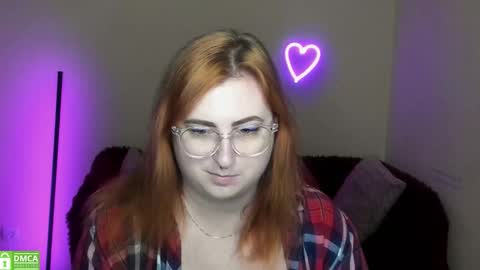 Snapshot of alicia_side_red chatting on September 2025 11:24:02 AM Alicia online show from September 2025 11:24:02 AM