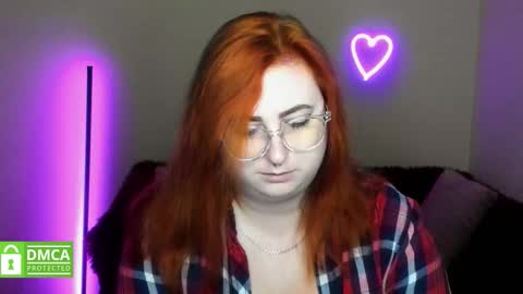 Snapshot of alicia_side_red chatting on September 2025 05:45:02 AM Alicia online show from September 2025 05:45:02 AM