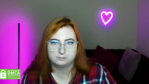 Snapshot of alicia_side_red chatting on October 2025 05:48:02 PM Alicia online show from October 2025 05:48:02 PM