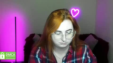 Snapshot of alicia_side_red chatting on October 2025 11:20:02 AM Alicia online show from October 2025 11:20:02 AM