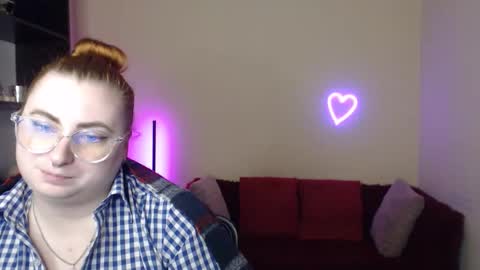 Snapshot of alicia_side_red chatting on November 2025 06:46:02 AM Alicia online show from November 2025 06:46:02 AM