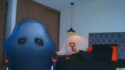 Snapshot of alicia_wonder_dl chatting on November 2025 12:05:01 PM Ali online show from November 2025 12:05:01 PM