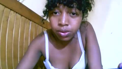 alicianah online show from October 2025 04:29:02 PM