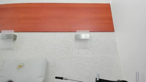 im tutti online show from November 2025 01:26:01 AM