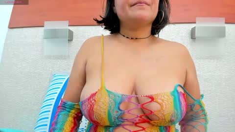 im tutti online show from April 2026 12:43:02 AM