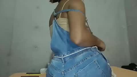Snapshot of alicie_oconoor chatting on March 2026 03:23:01 AM Karla Oconoor online show from March 2026 03:23:01 AM