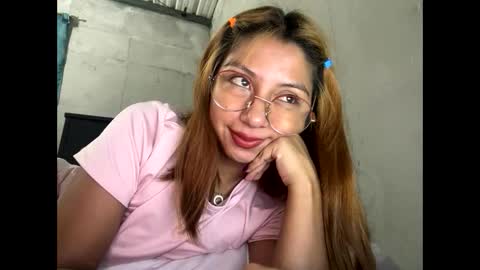 Snapshot of alicie_oconoor chatting on March 2026 06:25:01 AM Karla Oconoor online show from March 2026 06:25:01 AM