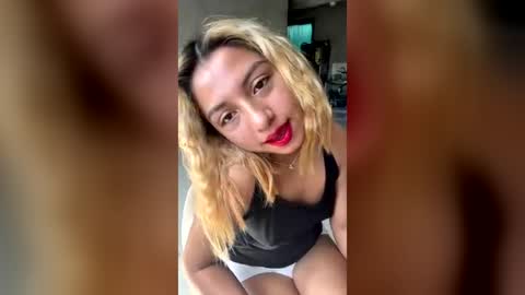 Karla Oconoor online show from June 2026 05:06:01 PM