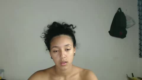 Snapshot of alicie_sexy_hot_20 chatting on February 2025 08:48:02 AM ana online show from February 2025 08:48:02 AM