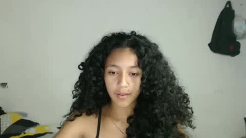 Snapshot of alicie_sexy_hot_20 chatting on February 2025 07:23:01 AM ana online show from February 2025 07:23:01 AM