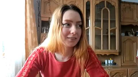 Snapshot of alidacordle chatting on April 2026 12:29:02 PM Scarlett online show from April 2026 12:29:02 PM