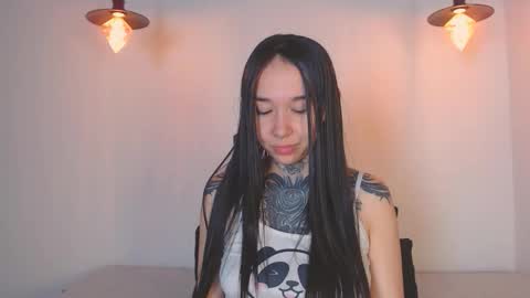 Snapshot of alien_eyes09 chatting on March 2026 02:16:01 AM online show from March 2026 02:16:01 AM