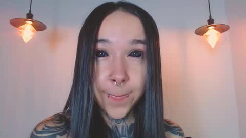 Snapshot of alien_eyes09 chatting on March 2026 02:05:02 AM online show from March 2026 02:05:02 AM