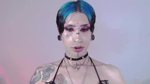 Snapshot of alienexxx chatting on February 2025 05:00:01 AM     online show from February 2025 05:00:01 AM