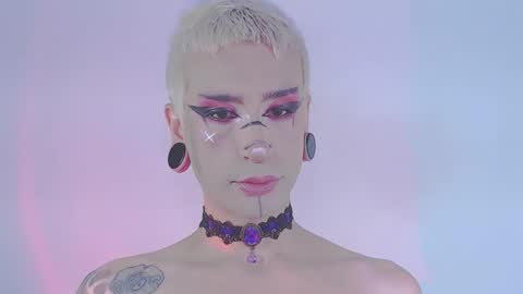 Snapshot of alienexxx chatting on March 2026 12:37:01 AM online show from March 2026 12:37:01 AM