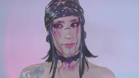 Snapshot of alienexxx chatting on April 2026 12:30:02 AM online show from April 2026 12:30:02 AM