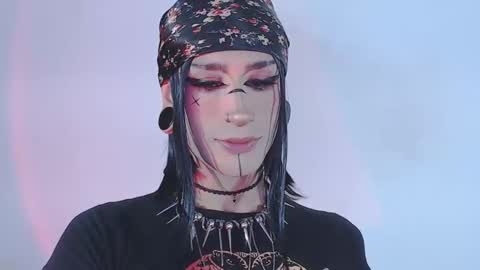 Snapshot of alienexxx chatting on April 2026 11:50:01 PM online show from April 2026 11:50:01 PM