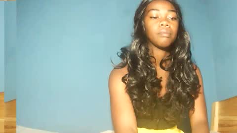 alihane21 online show from December 2025 12:55:02 PM