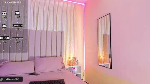 Snapshot of aliison_smith chatting on March 2025 02:28:02 AM Alisson online show from March 2025 02:28:02 AM