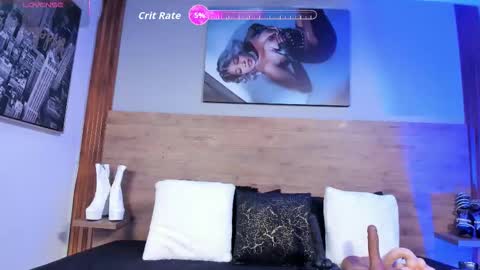 Alisson online show from March 2026 12:19:02 PM