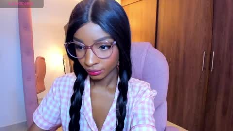 Snapshot of alika_houston chatting on April 2026 07:44:01 AM IG Alik nasso online show from April 2026 07:44:01 AM