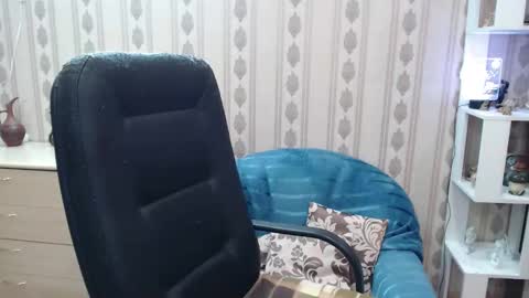 alina672211 online show from December 2025 09:58:01 AM