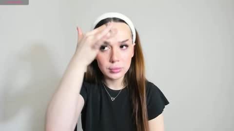 Snapshot of alina_39 chatting on October 2025 01:23:01 PM alina_39 online show from October 2025 01:23:01 PM