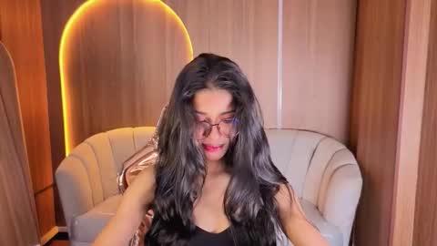 alina_b_ online show from February 2026 08:28:01 PM