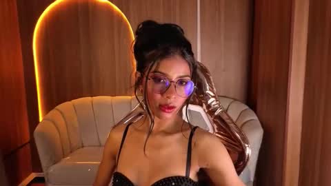 alina_b_ online show from March 2026 08:04:01 PM