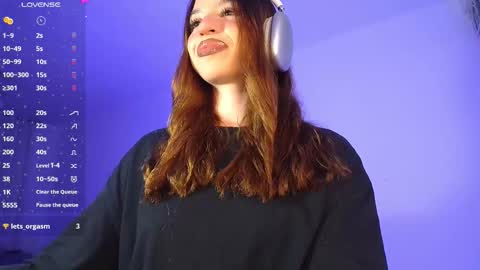 Snapshot of alina_lee01 chatting on March 2026 02:05:02 AM NYX online show from March 2026 02:05:02 AM