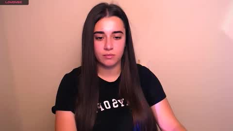 Snapshot of alinaasti_ chatting on October 2025 08:40:02 AM Alina online show from October 2025 08:40:02 AM