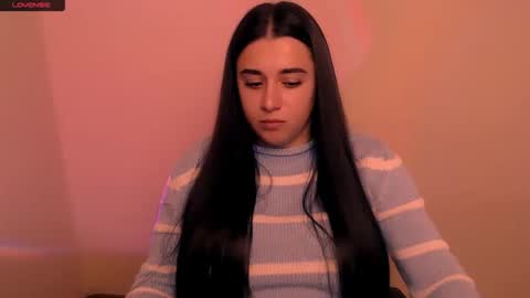 Snapshot of alinaasti_ chatting on December 2025 08:43:01 AM Alina online show from December 2025 08:43:01 AM