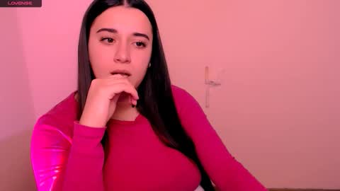 Snapshot of alinaasti_ chatting on January 2026 10:07:02 AM Alina online show from January 2026 10:07:02 AM
