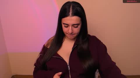 Snapshot of alinaasti_ chatting on February 2026 07:59:02 AM Alina online show from February 2026 07:59:02 AM