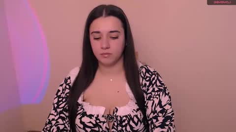 Snapshot of alinaasti_ chatting on March 2026 08:20:02 AM Alina online show from March 2026 08:20:02 AM