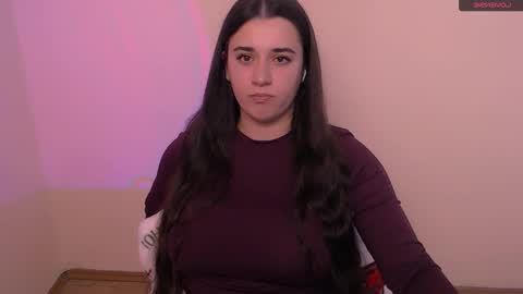 Snapshot of alinaasti_ chatting on March 2026 08:32:02 AM Alina online show from March 2026 08:32:02 AM