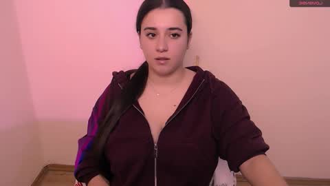 Snapshot of alinaasti_ chatting on March 2026 08:55:02 AM Alina online show from March 2026 08:55:02 AM